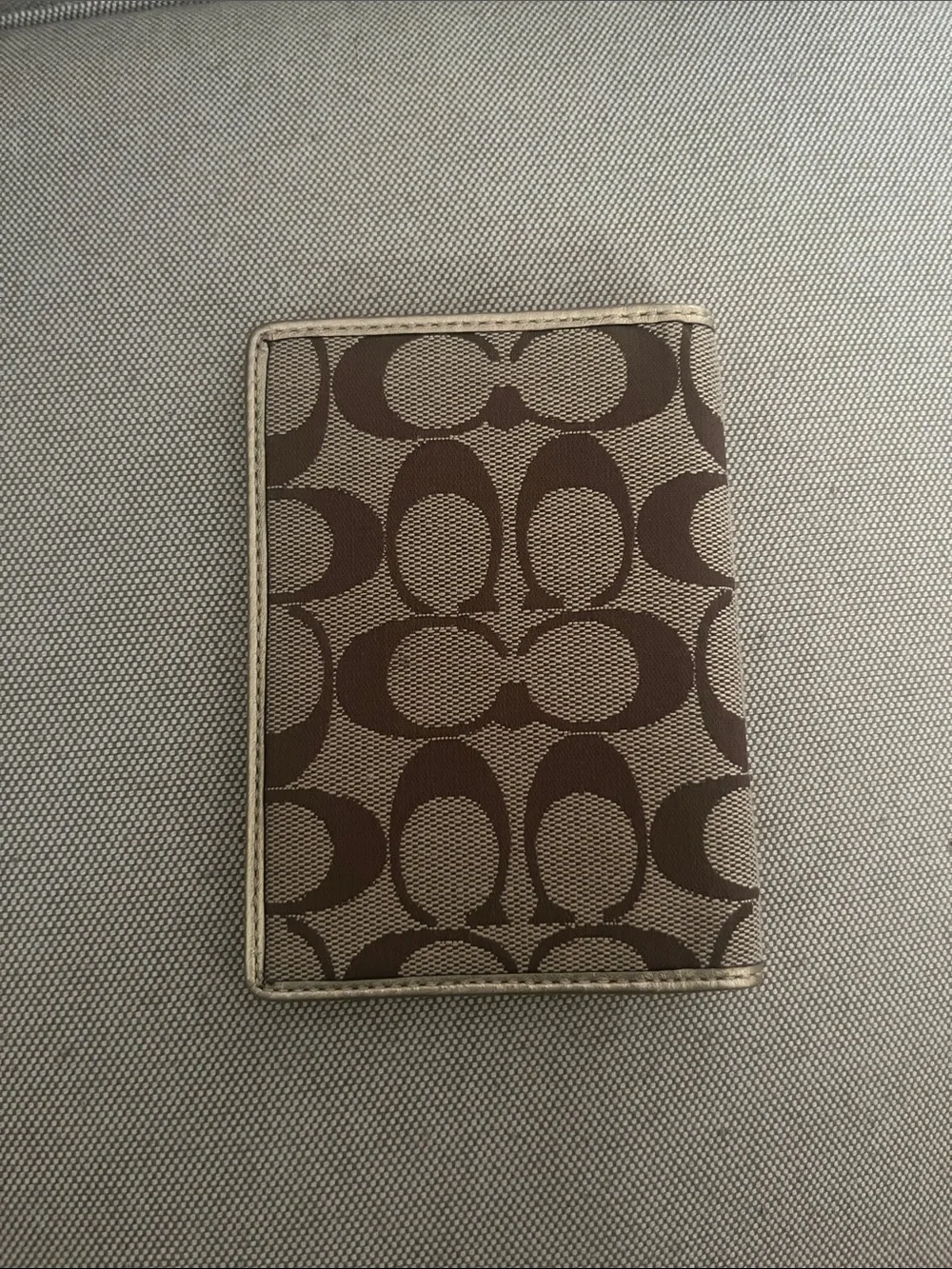 Coach Signature Brown Unisex Card Holder